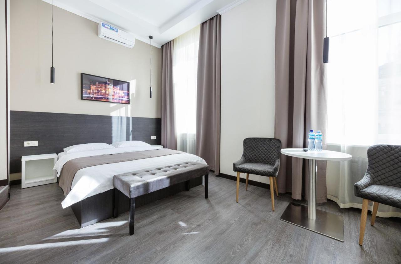 Apart Hotel Maidan Kiev Extérieur photo