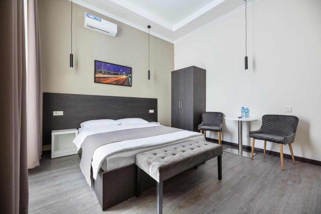 Apart Hotel Maidan Kiev Extérieur photo